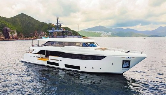 Custom Line Navetta 33米