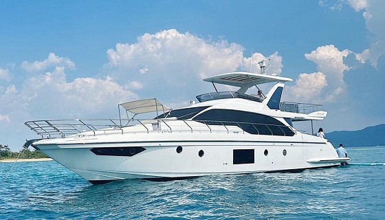 Azimut 66尺