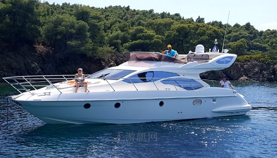 AZIMUT 43