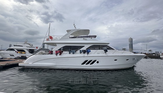 金帆63尺游艇