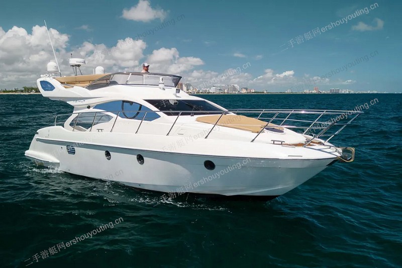 Azimut 43